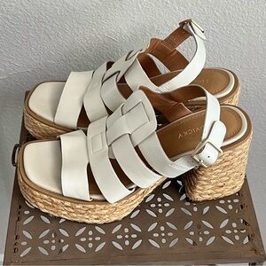Lisa Vicky Platform Sandals Woven Strappy Block Heel White Espadrille NWOB